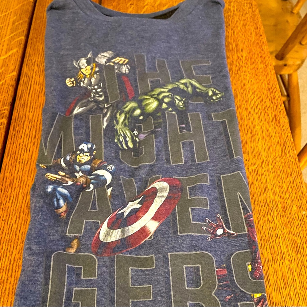 Avengers on blue background| Size 8 | Boys | | Old Navy